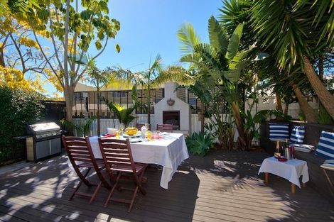 Photo of property in Grace Square, 71 Vermont Street, Ponsonby, Auckland, 1011