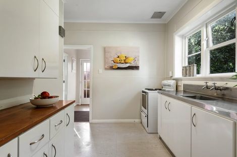 Photo of property in 9b Kerr Street, Devonport, Auckland, 0624