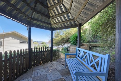 Photo of property in 2/167 Tahunanui Drive, Tahunanui, Nelson, 7011