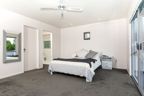 Photo of property in 450 River Road, Fairfield, Hamilton, 3214