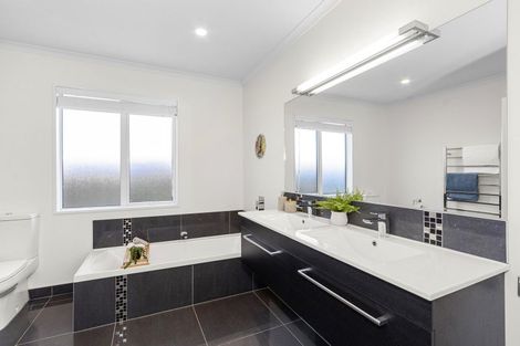 Photo of property in 41 Findlay Avenue, Halswell, Christchurch, 8025