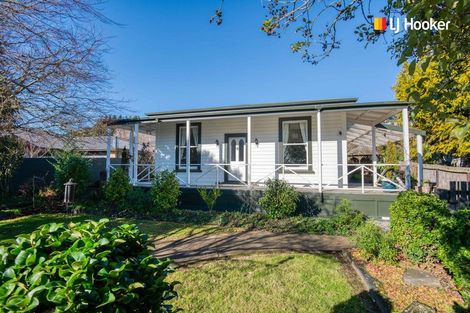 Photo of property in 290 Gladstone Road North, Mosgiel, 9092
