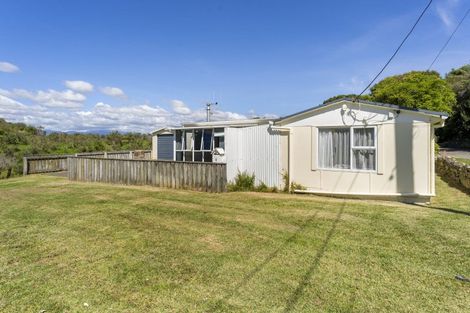 Photo of property in 11 Rata Street, Otaki Beach, Otaki, 5512