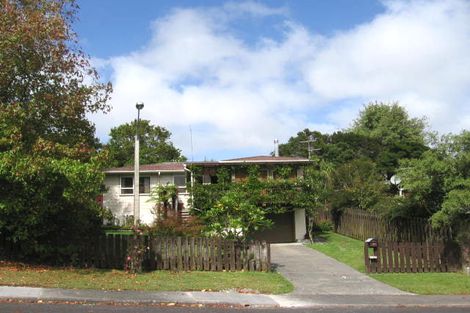 Photo of property in 8 Waari Avenue, Sunnyvale, Auckland, 0612
