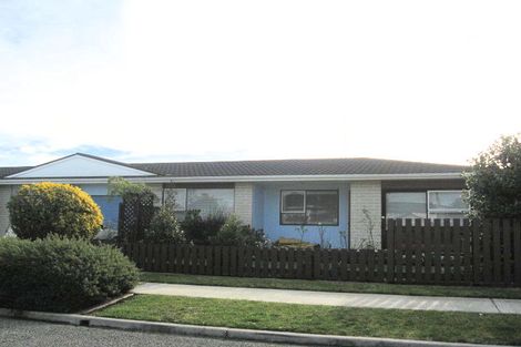 Photo of property in 2/102 Princes Street, Parkvale, Hastings, 4122