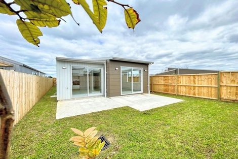 Photo of property in 10 Heihei Street, Papakura, 2110