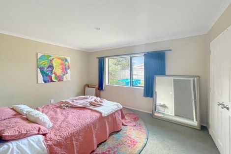 Photo of property in 16 Maccallum Court, Rototuna, Hamilton, 3210