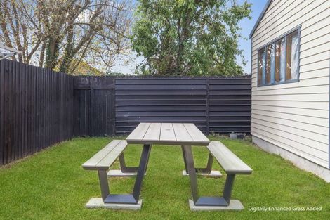 Photo of property in 25 Lambeth Crescent, Northcote, Christchurch, 8052