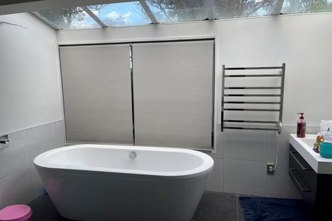 Photo of property in 911 Governors Bay Road, Governors Bay, Lyttelton, 8971