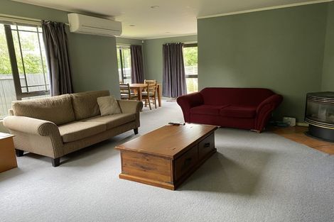 Photo of property in 68 Clifton Terrace, Fitzherbert, Palmerston North, 4410