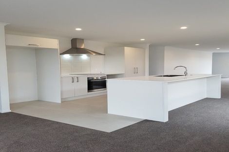 Photo of property in 9 Te Wharo Drive, Papamoa, 3118