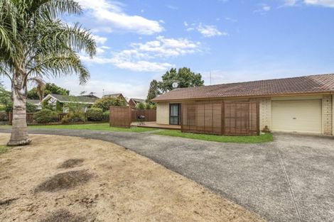 Photo of property in 49a Great South Road, Takanini, 2112