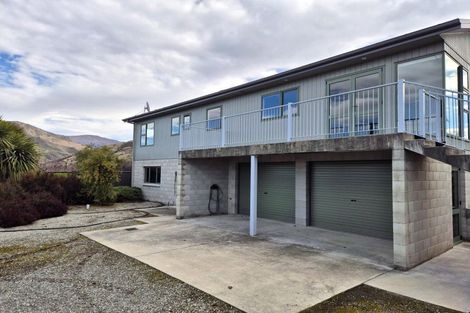 Photo of property in 14 Pearson Road, Cromwell, 9384