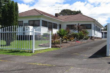 Photo of property in 13 Hill Road, Papatoetoe, Auckland, 2025