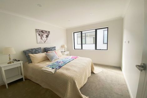 Photo of property in 73 Michael Bosher Way, Flat Bush, Auckland, 2019
