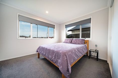 Photo of property in 64 Darlington Street, Ngatea, 3503