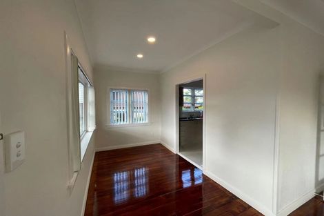 Photo of property in 51 Boundary Road, Blockhouse Bay, Auckland, 0600