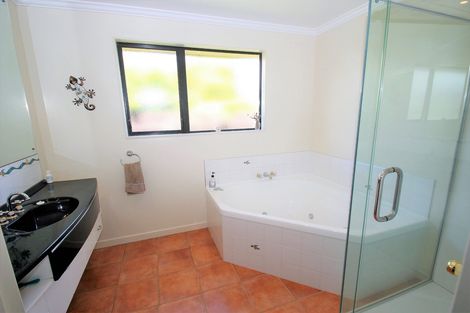 Photo of property in 24 Rowan Place, Mosgiel, 9024