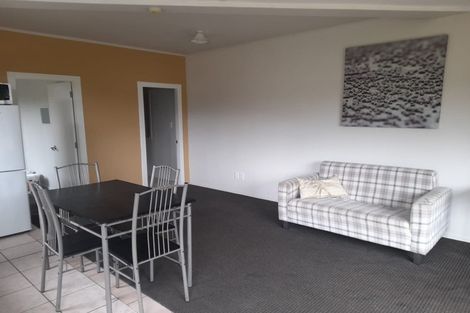 Photo of property in 54a Lewis Street, Blockhouse Bay, Auckland, 0600