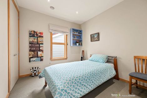 Photo of property in 16 Parliament Street, Thorndon, Wellington, 6011