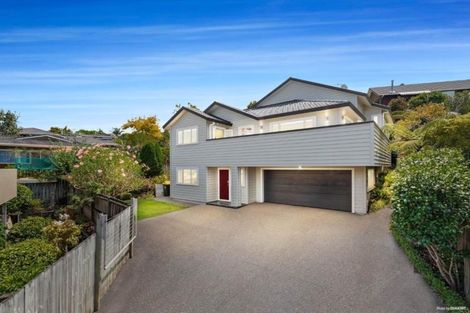 Photo of property in 1/1 Jeanette Place, Mairangi Bay, Auckland, 0630