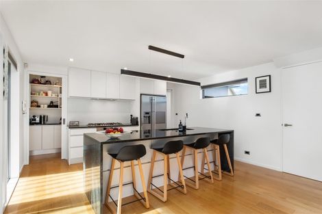 Photo of property in 19a Kahu Road, Fendalton, Christchurch, 8041