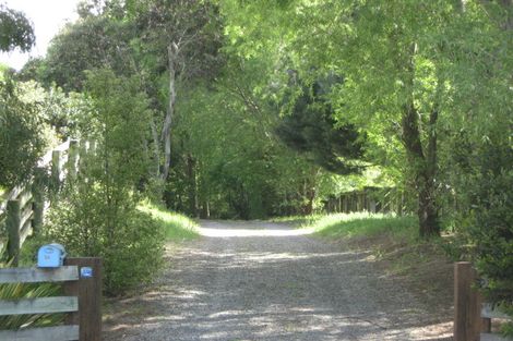 Photo of property in 43 Allin Drive, Waikuku Beach, 7402