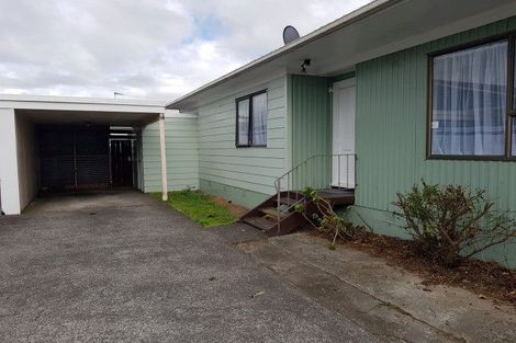 Photo of property in 2/24 Station Road, Takanini, 2112