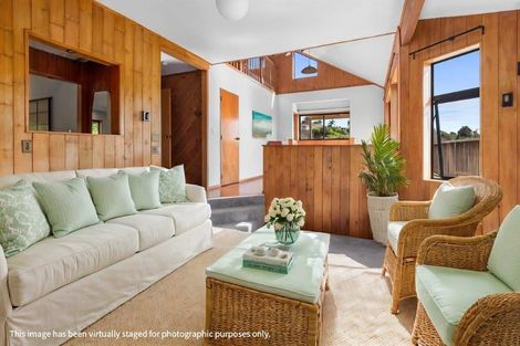 Photo of property in 66 Beach Road, Onerahi, Whangarei, 0110