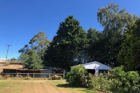 Photo of property in 1621 Kanakanaia Road, Whatatutu, Te Karaka, 4091