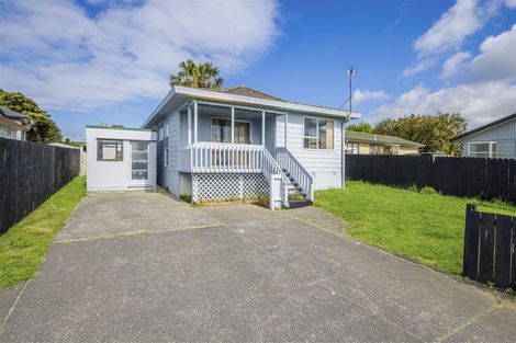 Photo of property in 1/82 Palmers Road, Clendon Park, Auckland, 2103
