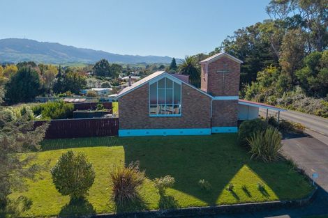 Photo of property in 77 Mclean Street, Woodville, 4920