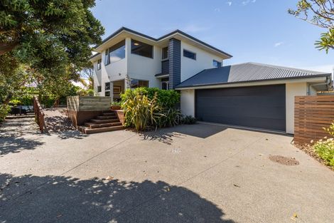 Photo of property in 399a Estuary Road, South New Brighton, Christchurch, 8062