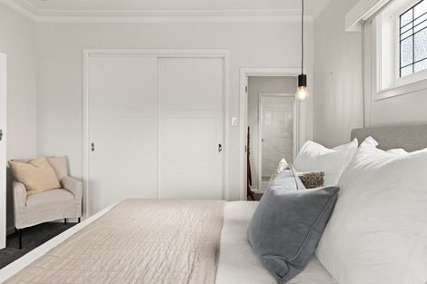 Photo of property in 1 Ormond Road, Hospital Hill, Napier, 4110