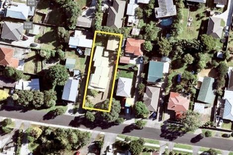 Photo of property in 17 Mcinnes Road, Weymouth, Auckland, 2103
