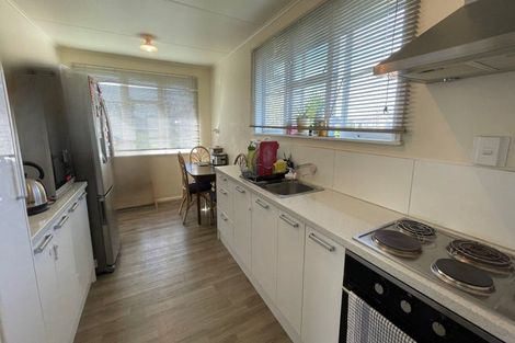 Photo of property in 3 Ross Crescent, Fairfield, Hamilton, 3214