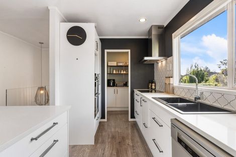 Photo of property in 7 Paris Place, Birkenhead, Auckland, 0626