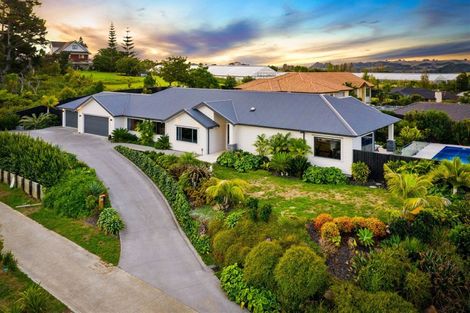 Photo of property in 84 Solan Drive, Waimauku, 0812
