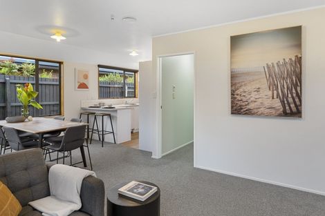 Photo of property in 1 Vining Crescent, Stoke, Nelson, 7011