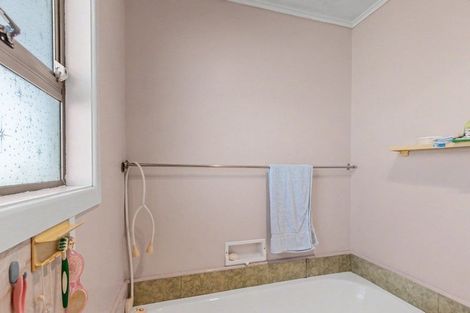 Photo of property in 74a Matai Street, Castlecliff, Whanganui, 4501