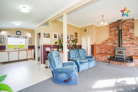Photo of property in 22 Buckingham Street, Tokanui, 9884