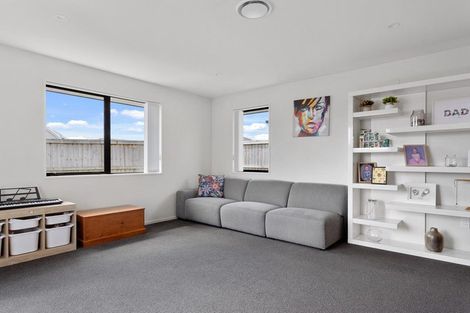 Photo of property in 3 Springbrook Close, Rangiora, 7400