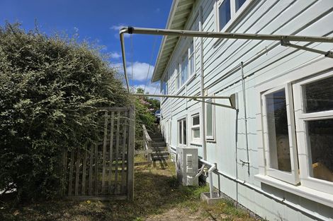 Photo of property in 1 Barretts Way, Miramar, Wellington, 6022