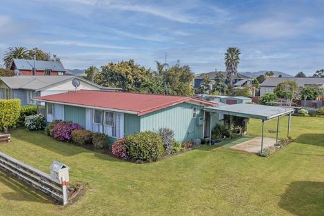 Photo of property in 14 Annette Place, Whitianga, 3510