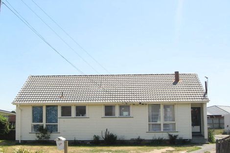 Photo of property in 6 Betty Place, Aranui, Christchurch, 8061