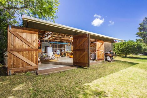 Photo of property in 45 The Esplanade, Manly, Whangaparaoa, 0930