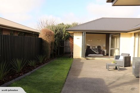 Photo of property in 10 East Ellington Drive, Mairehau, Christchurch, 8052