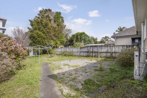 Photo of property in 30 Onewa Road, Northcote Point, Auckland, 0627
