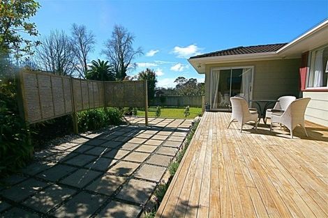 Photo of property in 83 Advene Road, Cockle Bay, Auckland, 2014