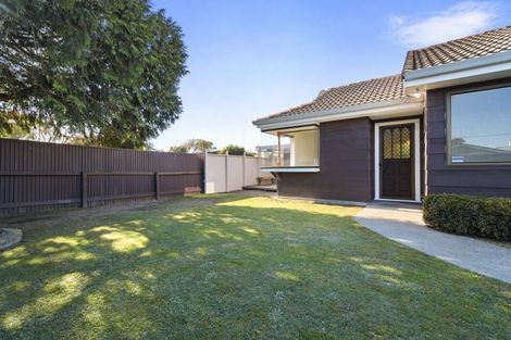 Photo of property in 1 Laurel Place, Awapuni, Palmerston North, 4412